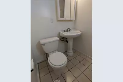 1560 W Ramona, Rialto, CA 92376 - Photo 30