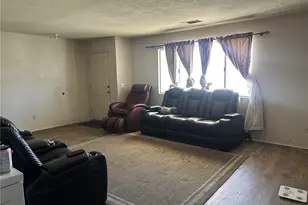 8915 3rd Ave, Hesperia, CA 92345 - Photo 2