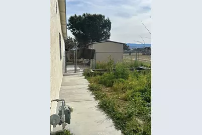 8915 3rd Avenue, Hesperia, CA 92345 - Photo 10