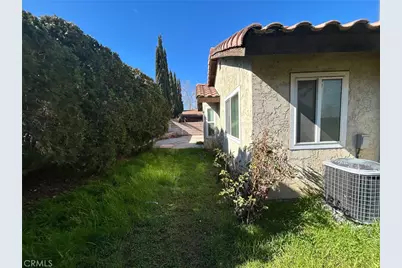 3244 E Avenue S2, Palmdale, CA 93550 - Photo 8