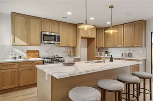 145 E Green St, Claremont, CA 91711 - Photo 4