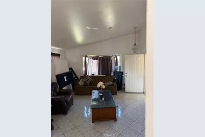 15059 Valencia Avenue, Fontana, CA 92335 - Photo 6