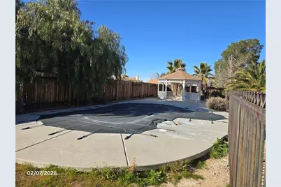 12720 Yorkshire, Apple Valley, CA 92308 - Photo 10