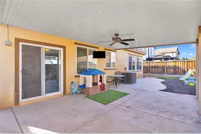 13252 Placentia, Hesperia, CA 92344 - Photo 32