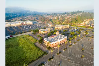 18 Rancho Camino Drive #107, Pomona, CA 91766 - Photo 4