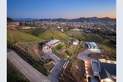 24050 Juanita, Menifee, CA 92587 - Photo 2