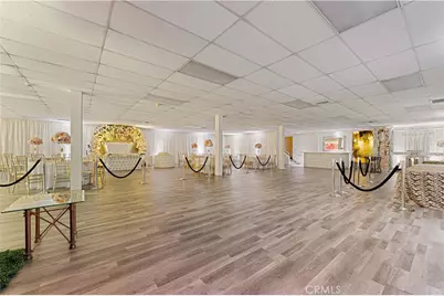 6265 Van Nuys Boulevard, Van Nuys, CA 91401 - Photo 42