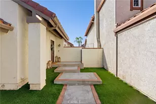 12 Filare, Irvine, CA 92620 - Photo 4