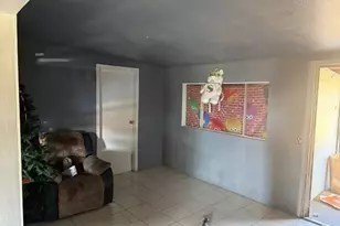 17915 E Newburgh St, Azusa, CA 91702 - Photo 4