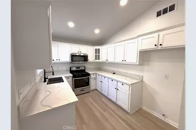 1250 Iron Horse Circle, Colton, CA 92324 - Photo 6