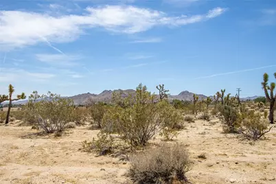 6563 Saddleback Road, Joshua Tree, CA 92252 - Photo 12