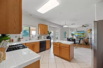 4903 Edmonton, Fontana, CA 92336 - Photo 22