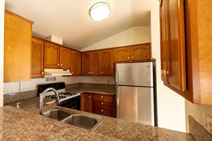 1632 Byron Ct, Pomona, CA 91768 - Photo 10