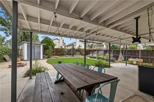 13606 Crawford Ct, Fontana, CA 92336 - Photo 32