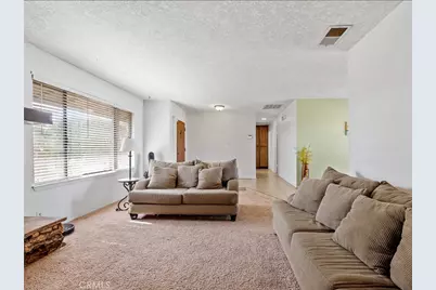 15476 Pahute Street, Victorville, CA 92395 - Photo 10