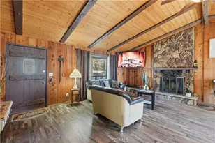 44667 Barton, Sugarloaf, CA 92386 - Photo 2