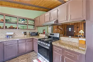 44667 Barton, Sugarloaf, CA 92386 - Photo 10