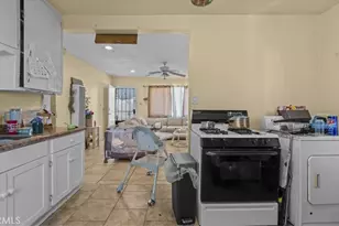 10718 Owens Way, El Monte, CA 91733 - Photo 12