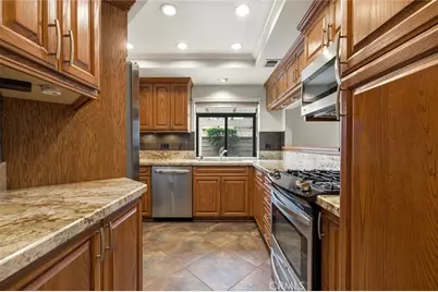 919 Auburn, San Dimas, CA 91773 - Photo 16