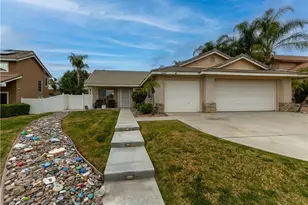 32009 Bourges, Lake Elsinore, CA 92530 - Photo 1