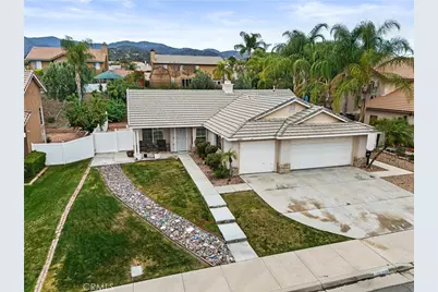 32009 Bourges, Lake Elsinore, CA 92530 - Photo 14