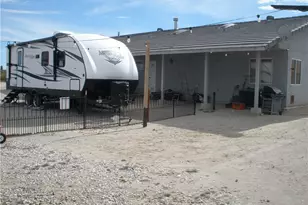 39036 Sage, Lucerne Valley, CA 92356 - Photo 18