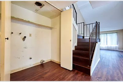 8720 Wyngate Street, Sunland, CA 91040 - Photo 12