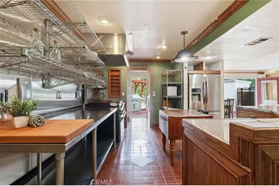 641 Ridgefield, Claremont, CA 91711 - Photo 12