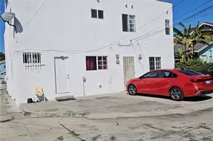 2546 S Bronson, Los Angeles, CA 90018 - Photo 6