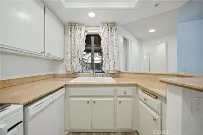 1774 Shady Oaks Court, Azusa, CA 91702 - Photo 10