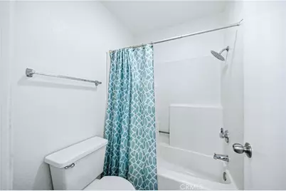 1774 Shady Oaks Court, Azusa, CA 91702 - Photo 18