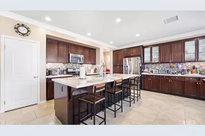 3991 Alpine Fir Court, San Bernardino, CA 92407 - Photo 6