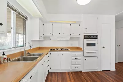 4095 Fruit #303, La Verne, CA 91750 - Photo 10
