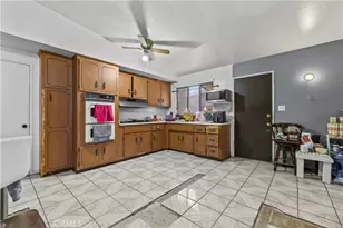 1947 Arthur, Pomona, CA 91768 - Photo 4