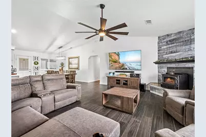 22585 Ocotillo Way, Apple Valley, CA 92308 - Photo 8