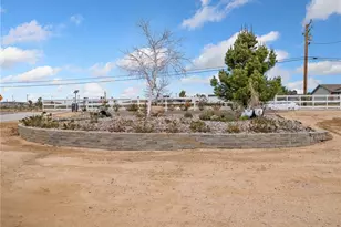 22585 Ocotillo Way, Apple Valley, CA 92308 - Photo 42