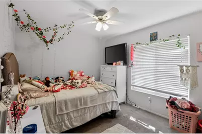 11184 Villa, Adelanto, CA 92301 - Photo 12