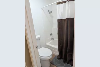 23298 Orange Ave Unit#4, Lake Forest, CA 92630 - Photo 10