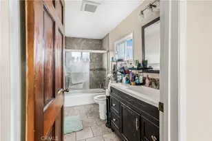 953 Hollins, Los Angeles, CA 90023 - Photo 26