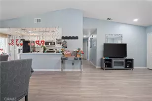 15634 Via Cartagena, Hesperia, CA 92345 - Photo 8