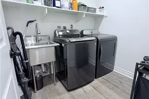 9401 Venetian, Jurupa Valley, CA 92509 - Photo 18