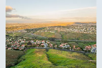 17102 Whispering Brook, Riverside, CA 92503 - Photo 14
