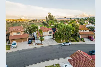 17102 Whispering Brook, Riverside, CA 92503 - Photo 8