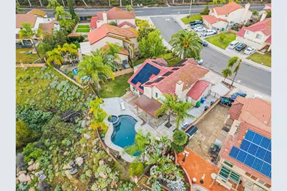 17102 Whispering Brook, Riverside, CA 92503 - Photo 18