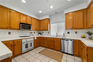 4265 Emerald Ave, La Verne, CA 91750 - Photo 8