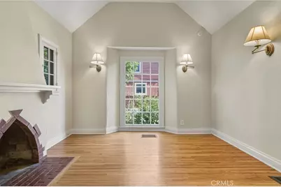 2038 Oakwood Street, Pasadena, CA 91104 - Photo 6
