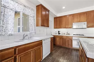 3609 Pyramid Tr, Perris, CA 92570 - Photo 16