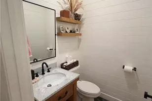 16729 Wyndham, Fontana, CA 92336 - Photo 8