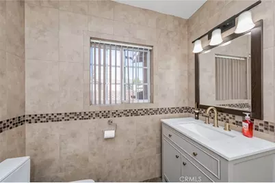 814 Kellogg, Glendale, CA 91202 - Photo 28