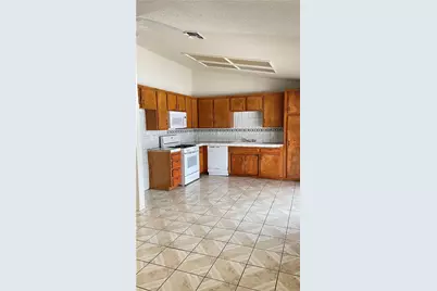 14425 Manzano, Victorville, CA 92392 - Photo 12